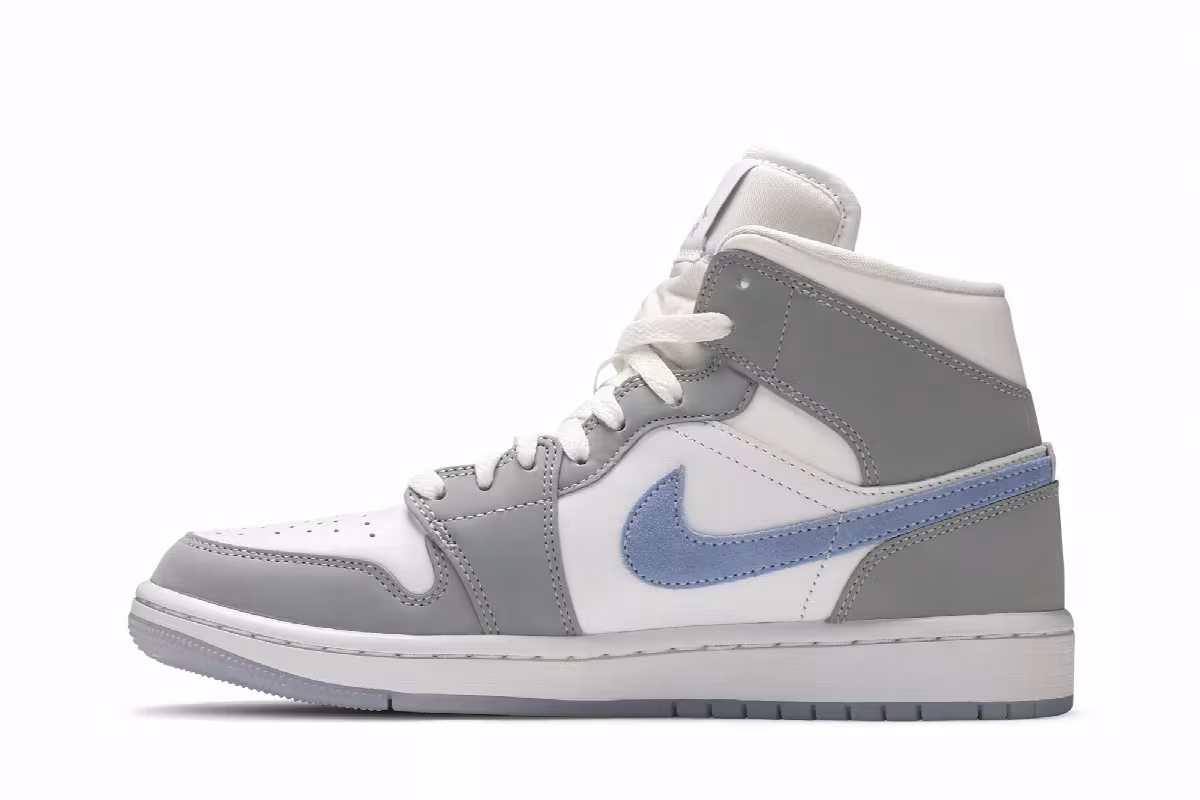 Women's Air Jordan 1 Mid Wolf Grey Aluminum, view 4