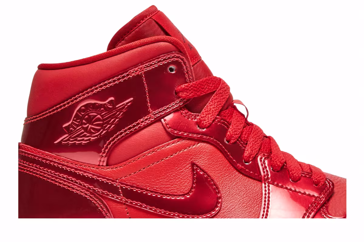 Women's Air Jordan 1 Mid SE University Red Pomegranate, view 3
