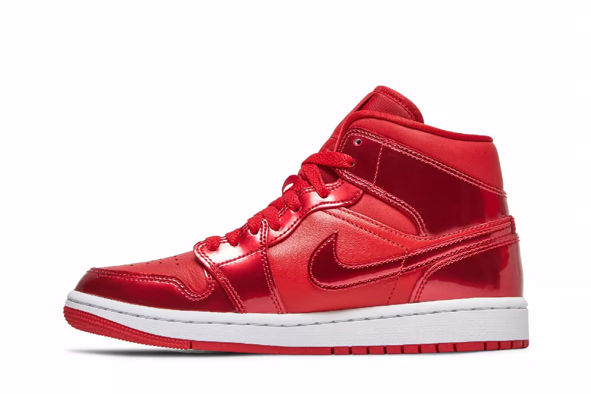 Women's Air Jordan 1 Mid SE University Red Pomegranate, view 4