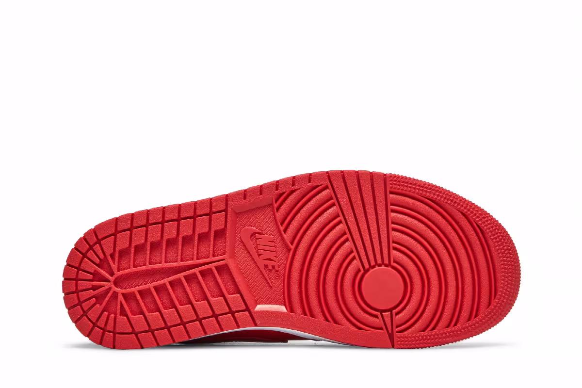 Women's Air Jordan 1 Mid SE University Red Pomegranate, view 5