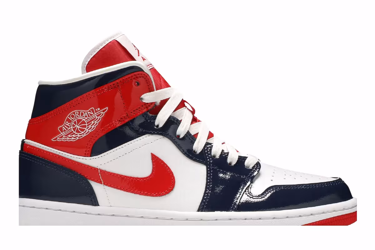 Women's Air Jordan 1 Mid Champ Colors, view 3