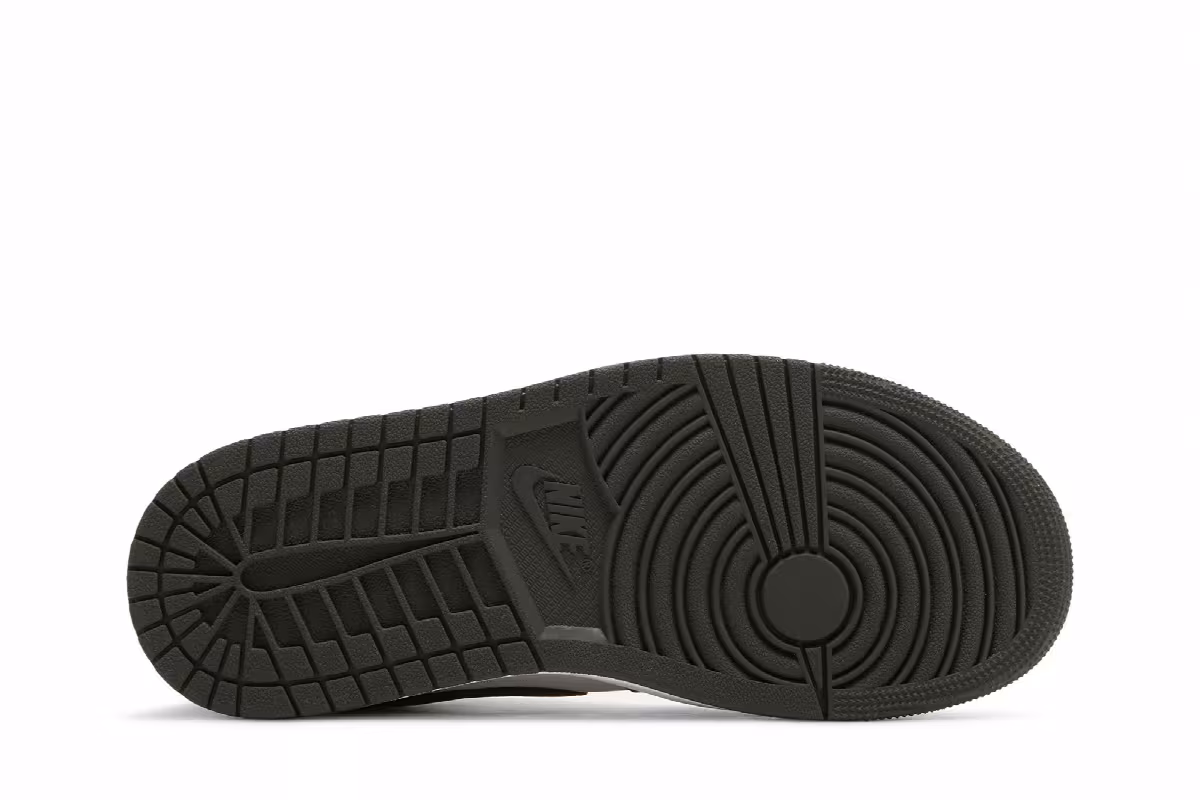 Women's Air Jordan 1 Mid SE Newsprint, view 5