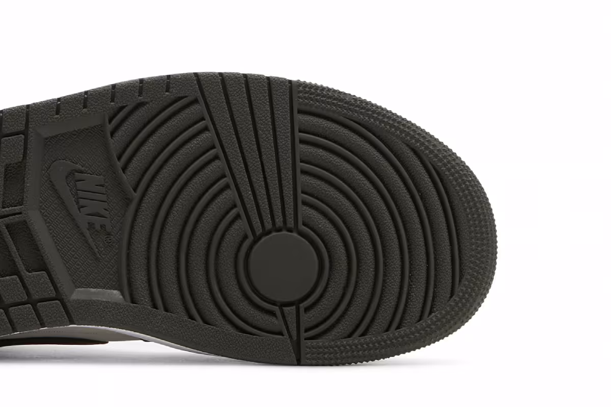 Women's Air Jordan 1 Mid SE Newsprint, view 6