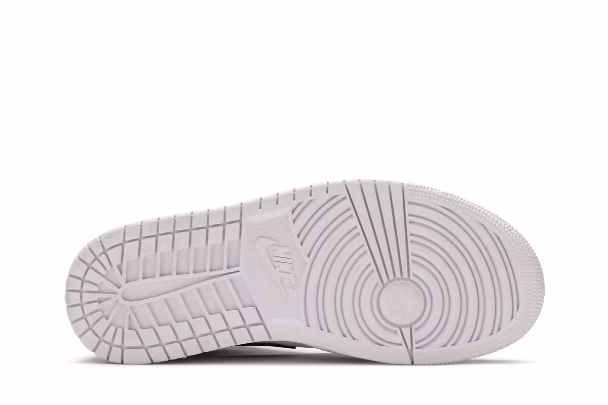 Women's Air Jordan 1 Mid Barely Rose, view 5