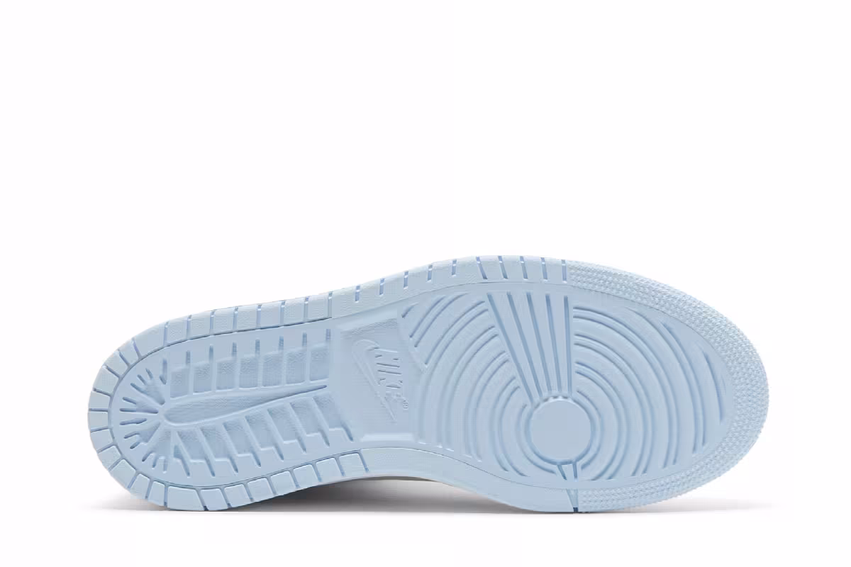 Women's Air Jordan 1 High Zoom Comfort Cool Grey Light Blue, view 5