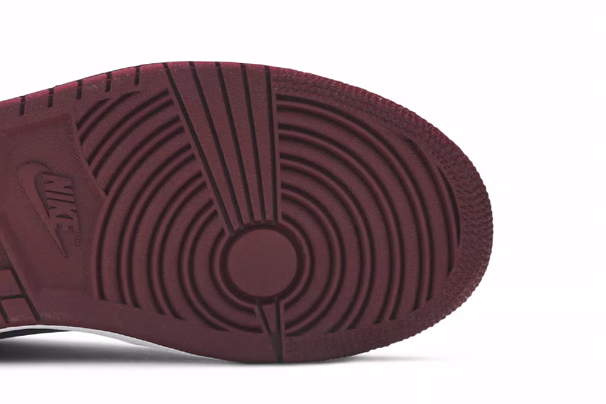 Women's Air Jordan 1 Low SE Dark Beetroot, view 6