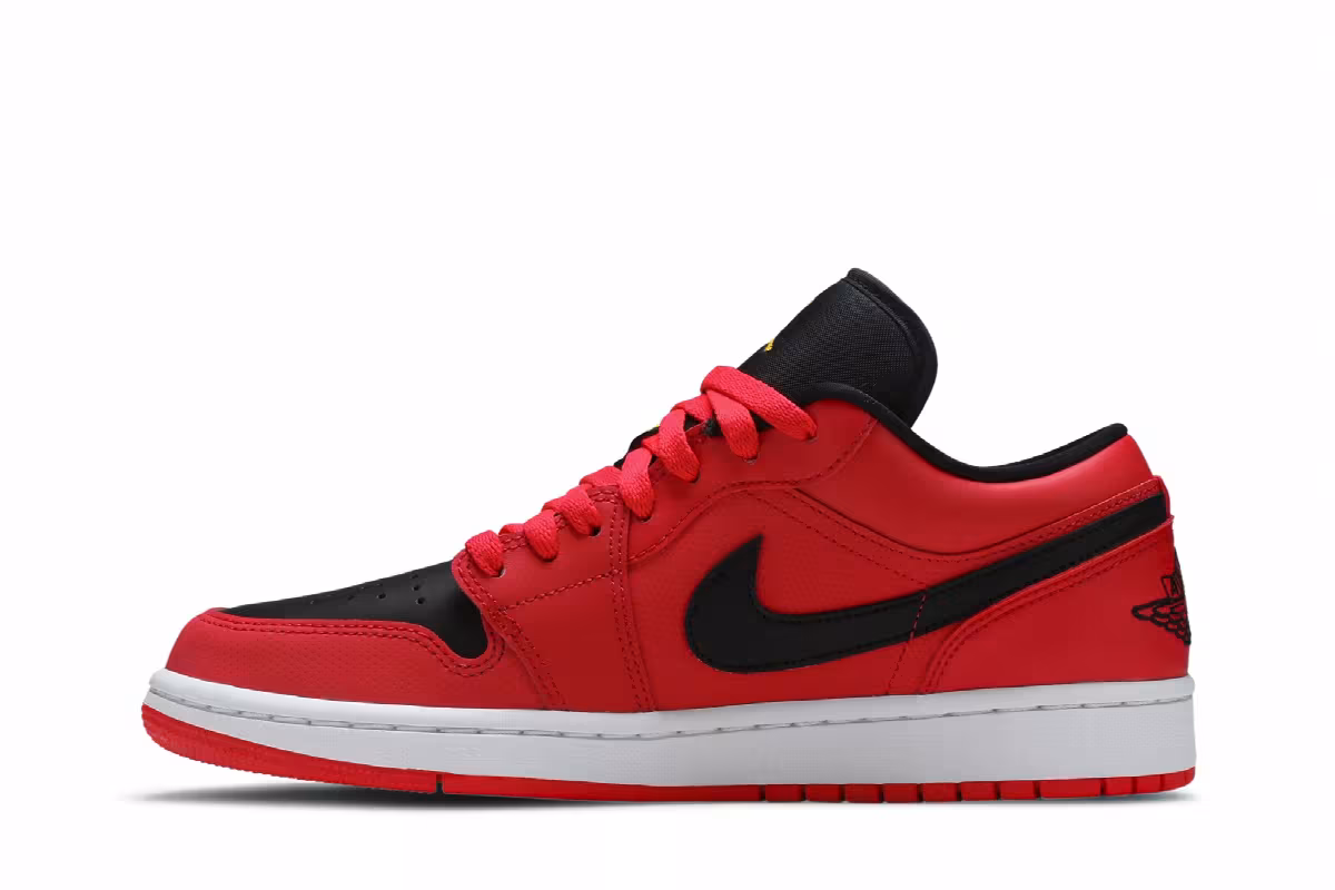 Women's Air Jordan 1 Low Siren Red, view 4