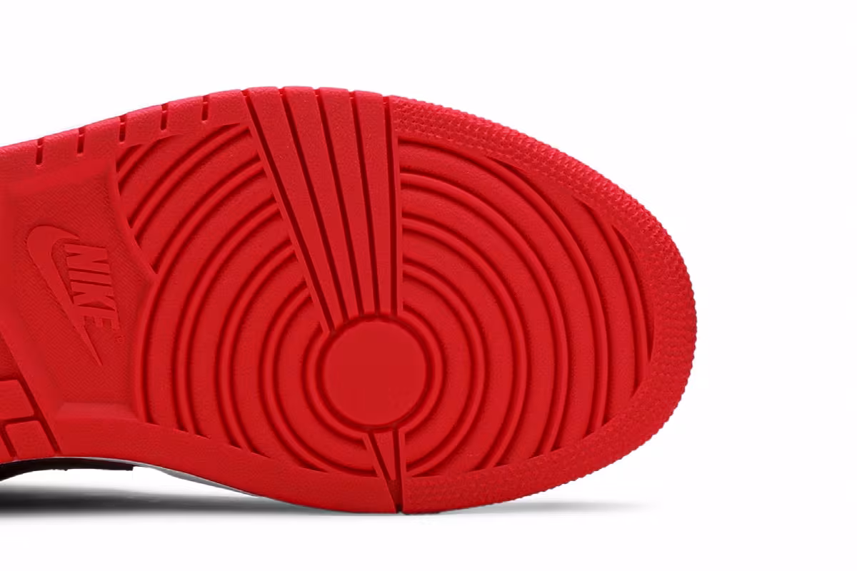 Women's Air Jordan 1 Low Siren Red, view 6