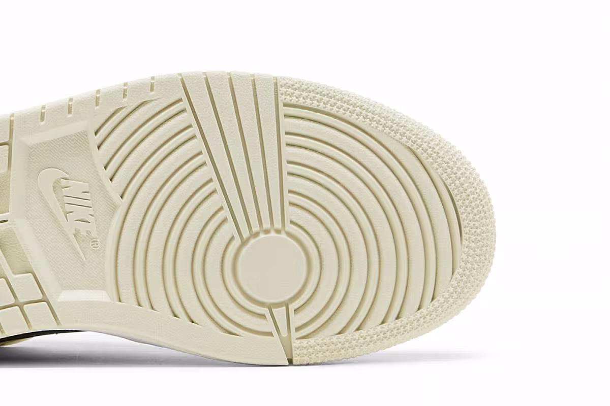 Women's Air Jordan 1 Low Coconut Milk, view 6