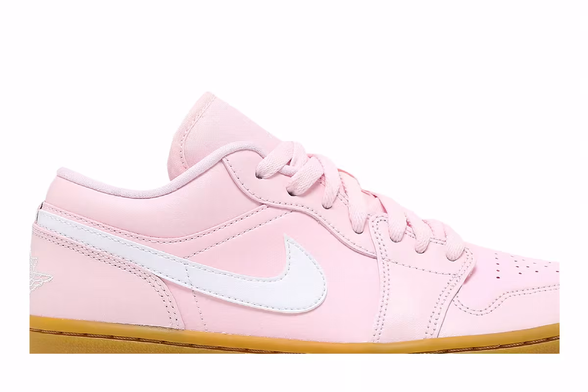 Women's Air Jordan 1 Low Arctic Pink Gum, view 3