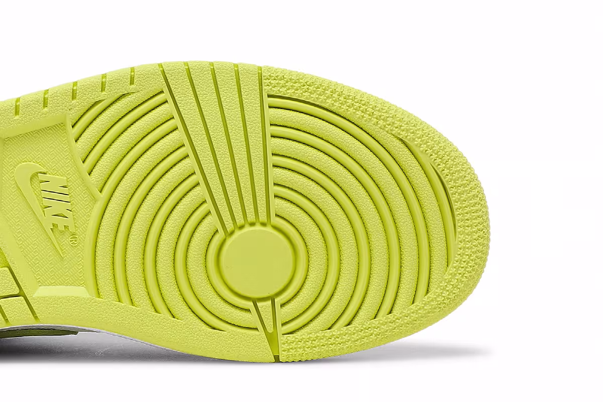 Women's Air Jordan 1 Low Limelight, view 6