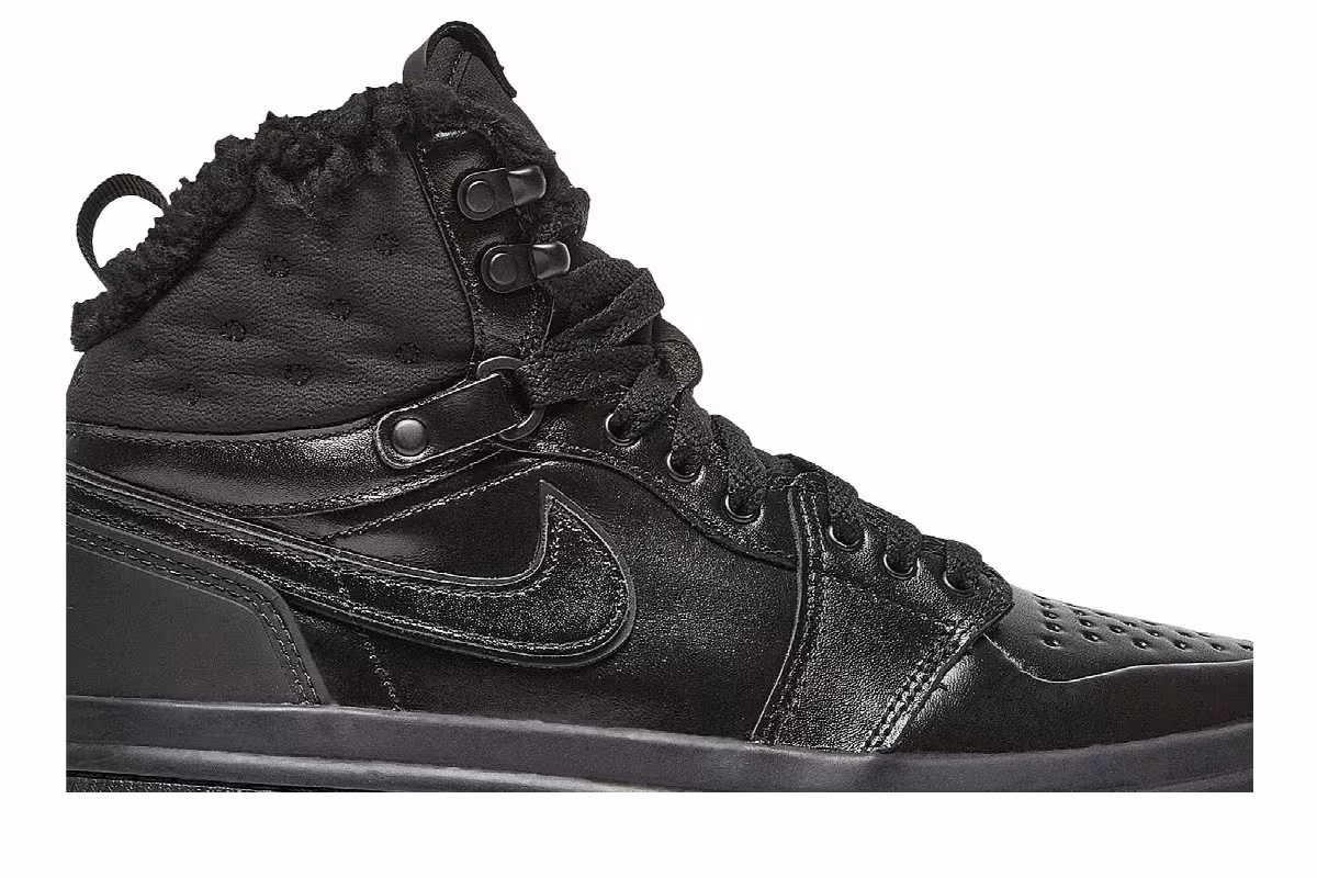 Women's Air Jordan 1 Acclimate Triple Black, view 3