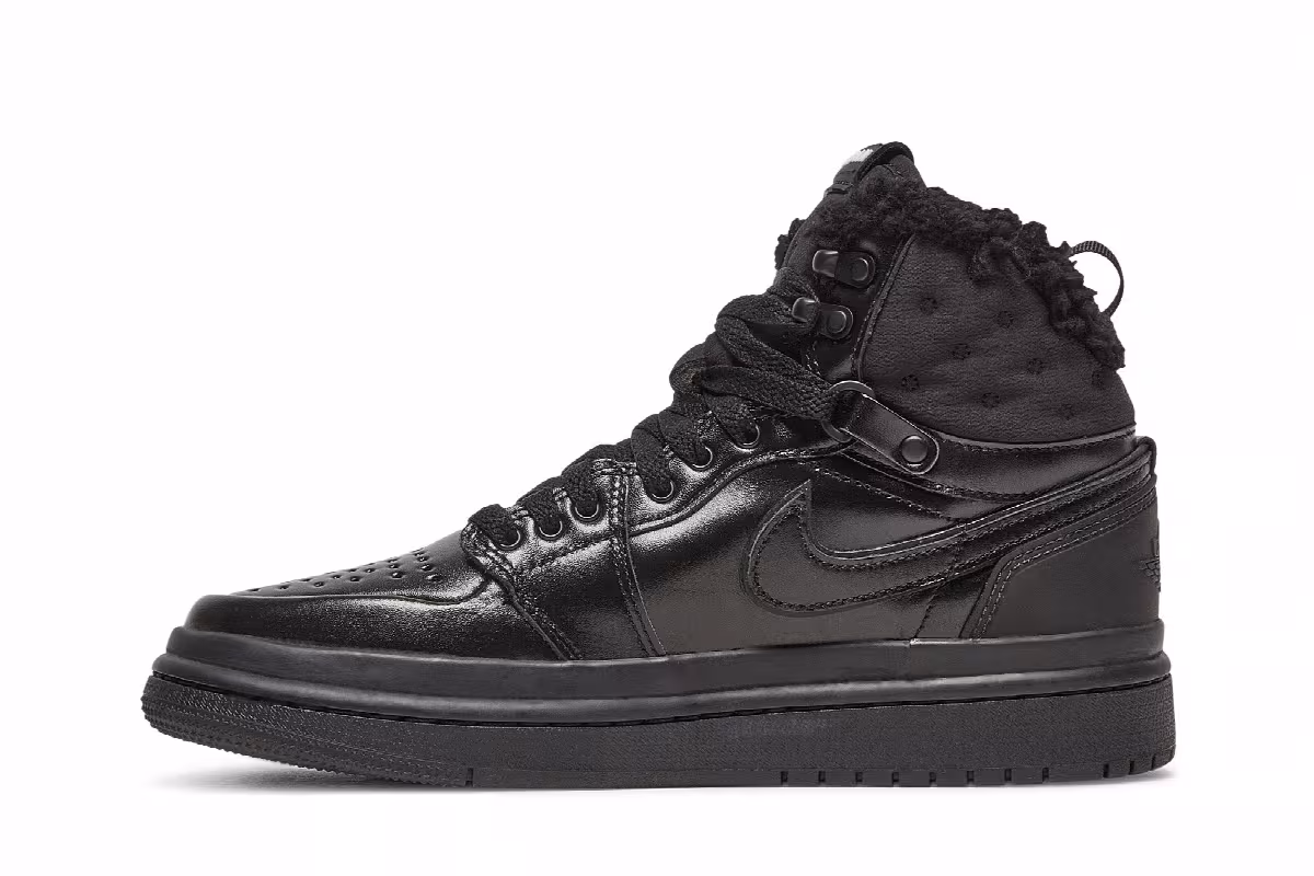 Women's Air Jordan 1 Acclimate Triple Black, view 4
