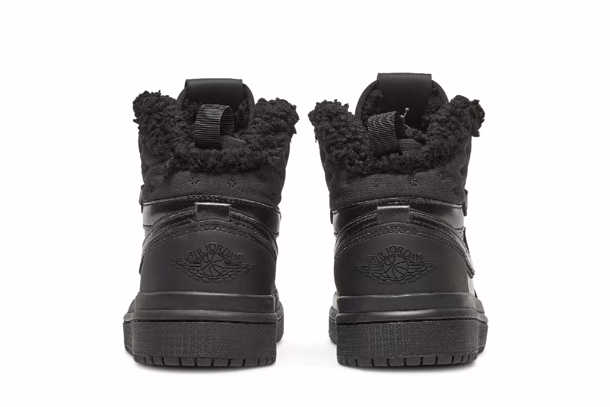 Women's Air Jordan 1 Acclimate Triple Black, view 7