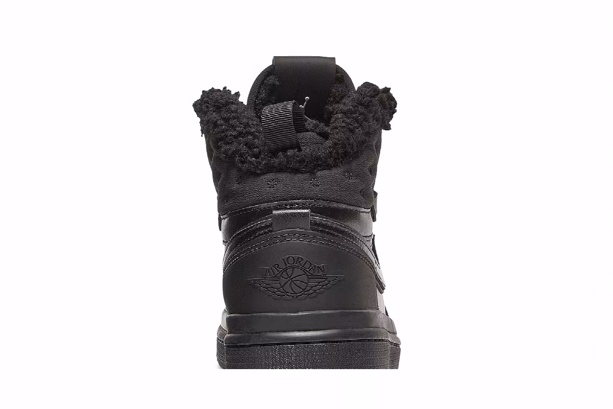 Women's Air Jordan 1 Acclimate Triple Black, view 8