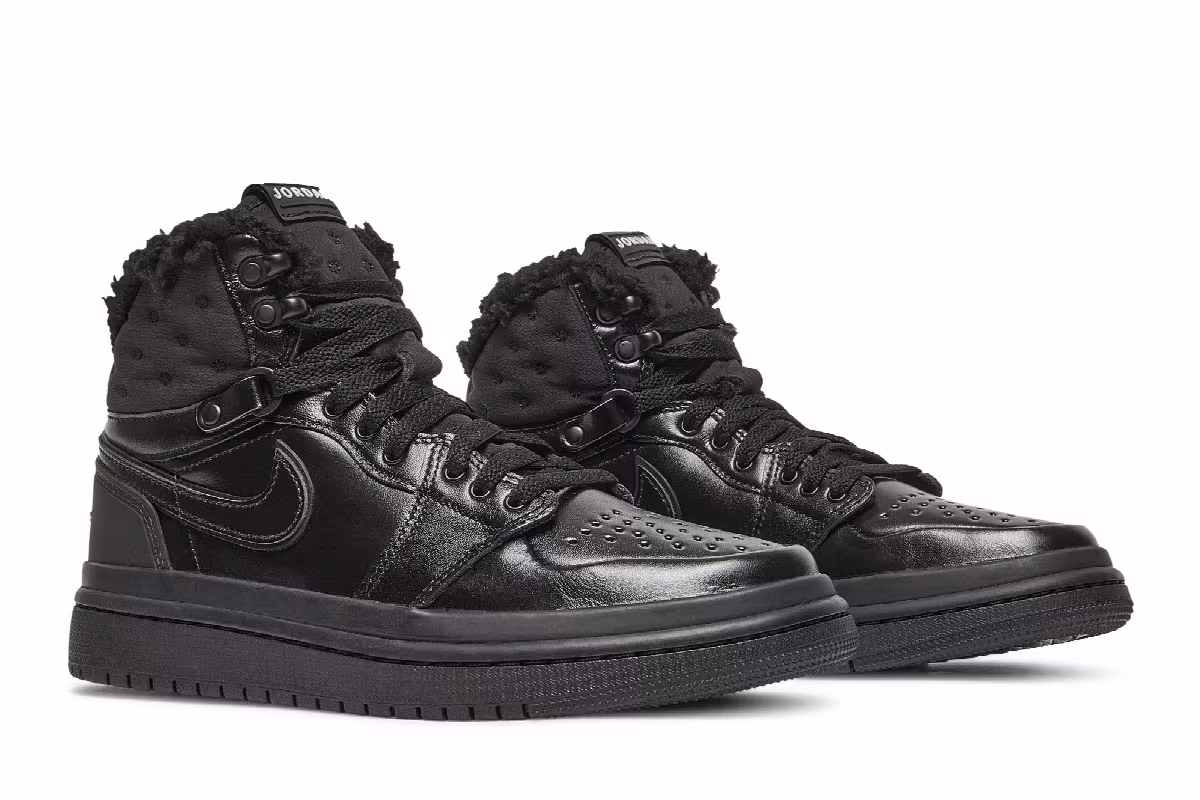 Women's Air Jordan 1 Acclimate Triple Black, view 9
