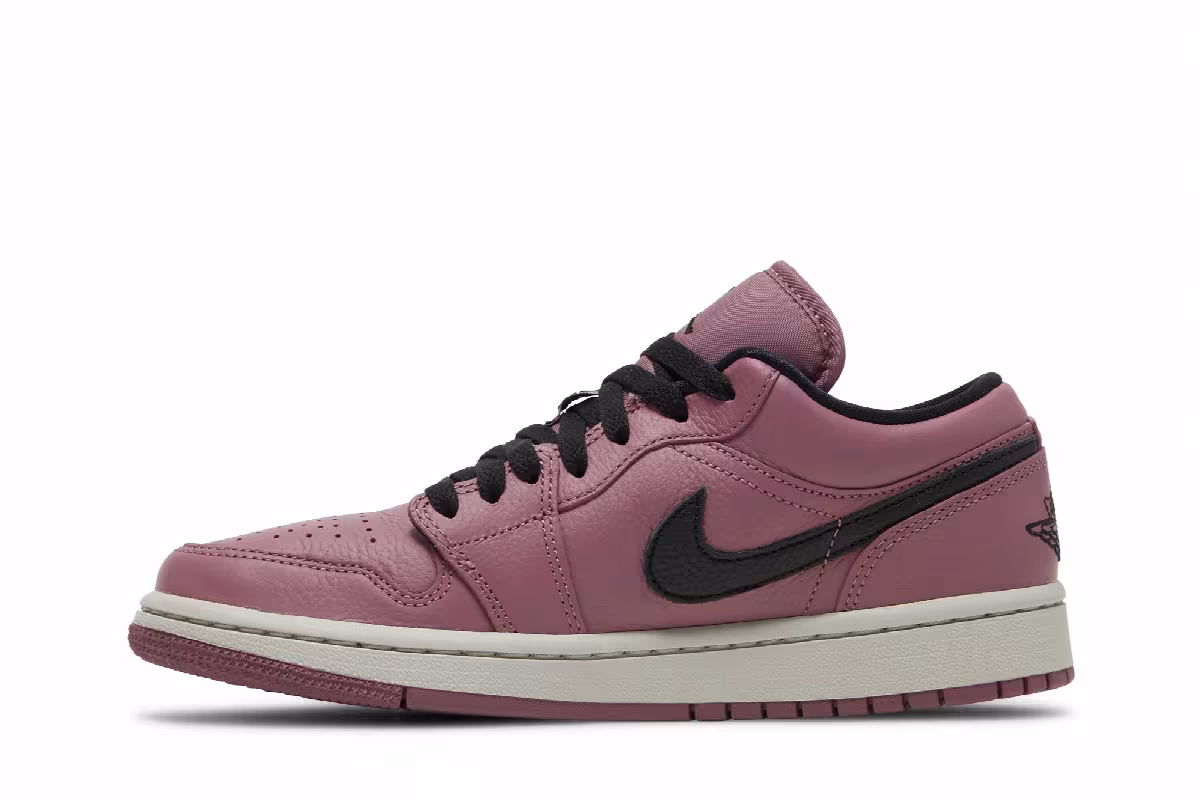 Women's Air Jordan 1 Low SE Light Mulberry, view 4