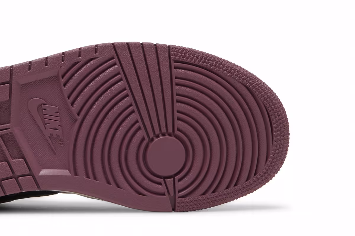 Women's Air Jordan 1 Low SE Light Mulberry, view 6