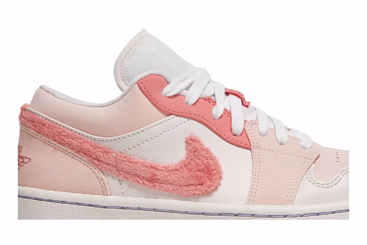 Women's Air Jordan 1 Low SE Mighty Swooshers, view 3