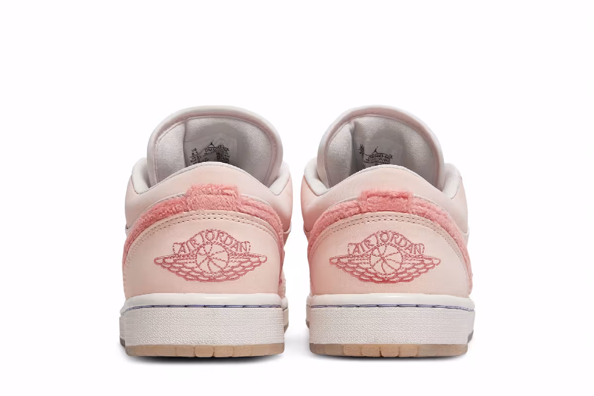 Women's Air Jordan 1 Low SE Mighty Swooshers, view 7