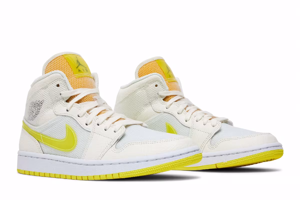 Women's Air Jordan 1 Mid SE Voltage Yellow, view 9