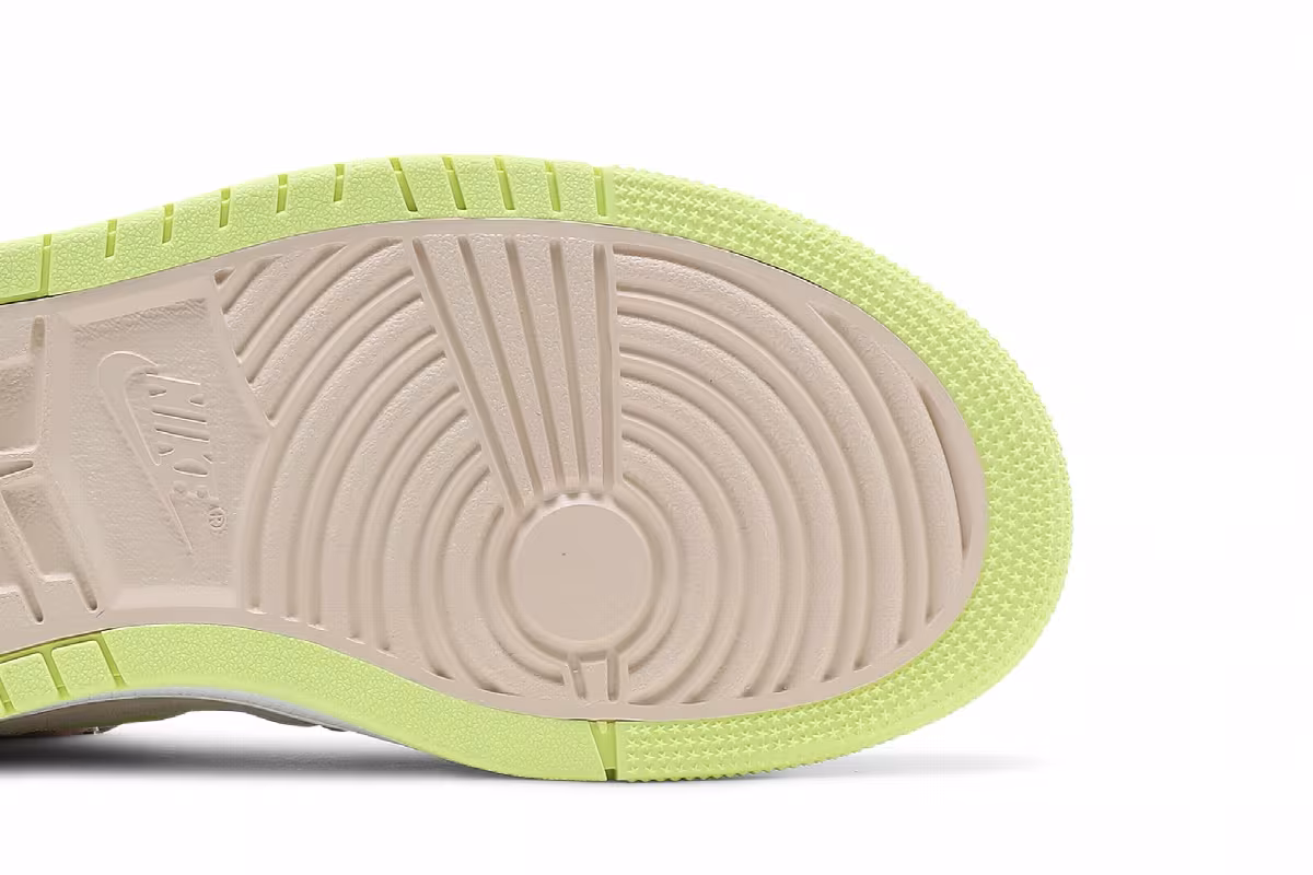 Women's Air Jordan 1 High Zoom Comfort Lemon Twist, view 6