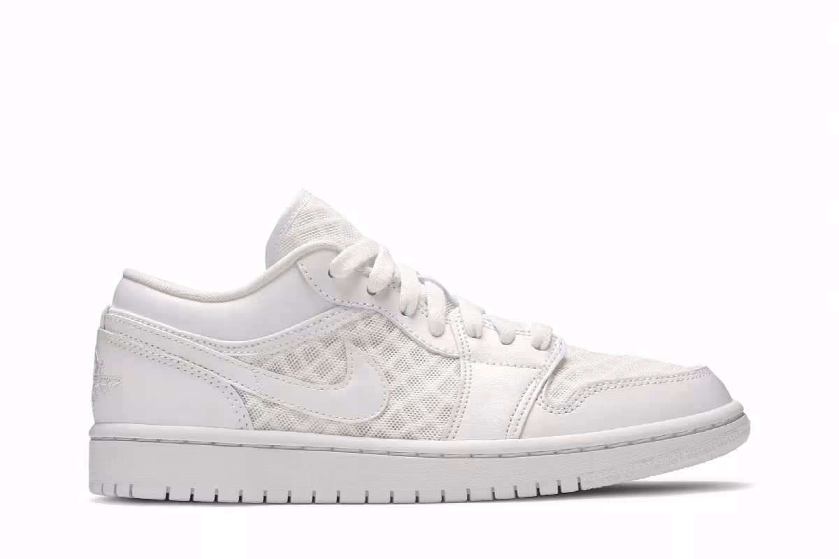 Women's Air Jordan 1 Low Breathe Triple White, view 2