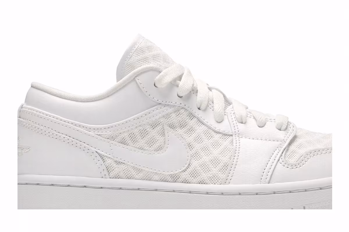 Women's Air Jordan 1 Low Breathe Triple White, view 3