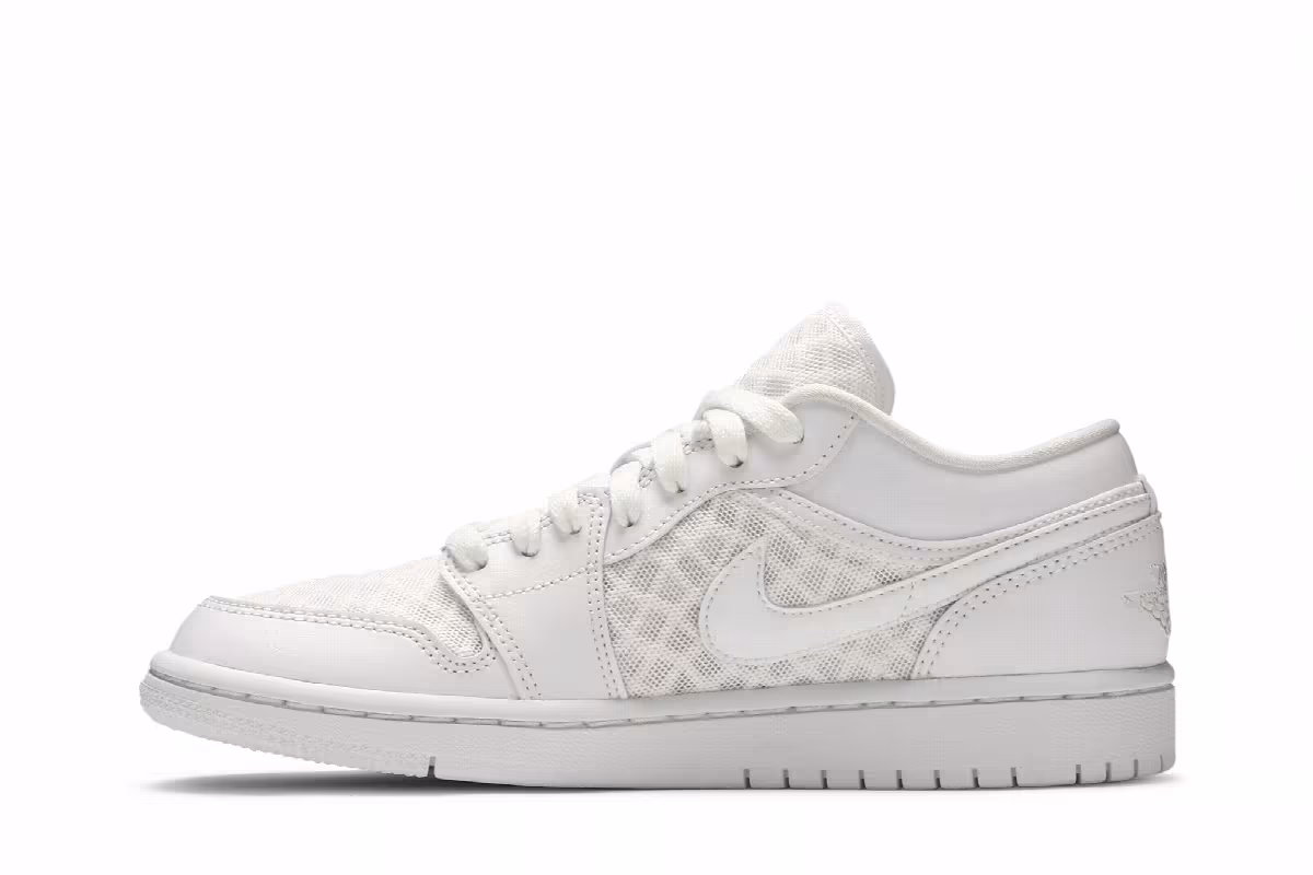 Women's Air Jordan 1 Low Breathe Triple White, view 4