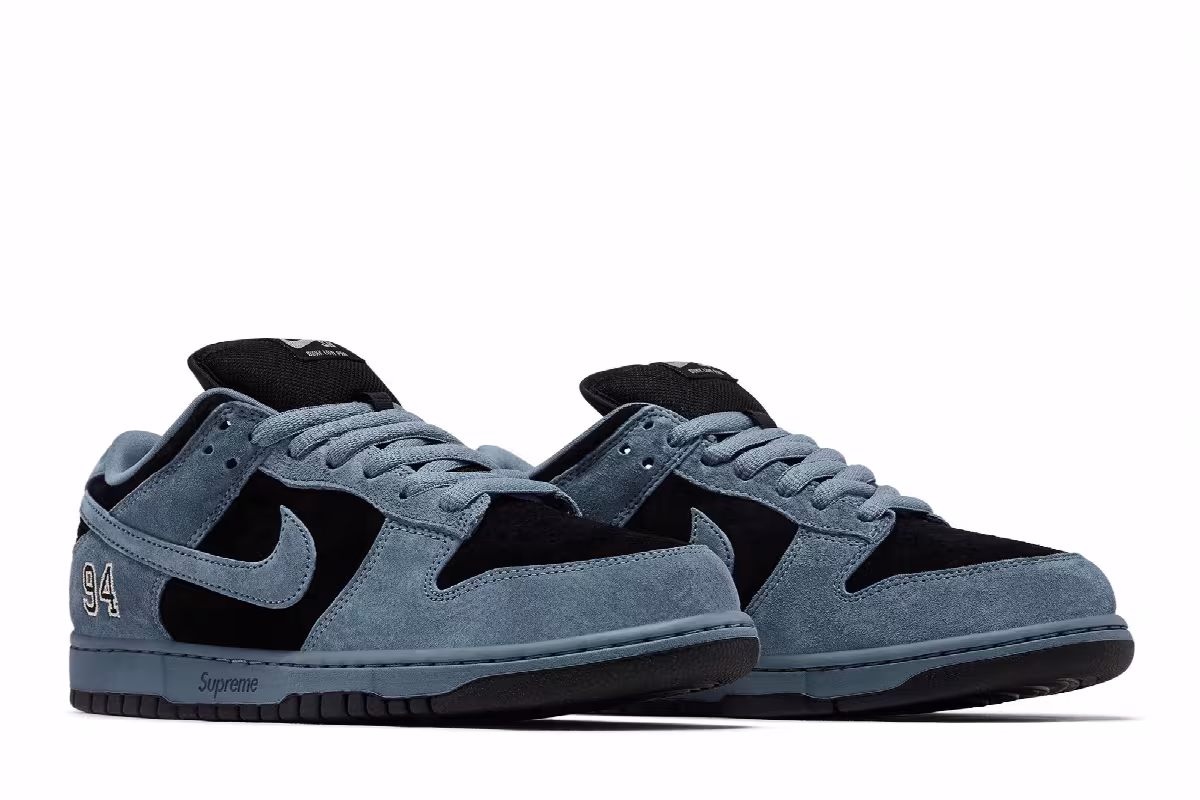 Supreme x Nike Dunk Low SB Ocean Fog, view 9