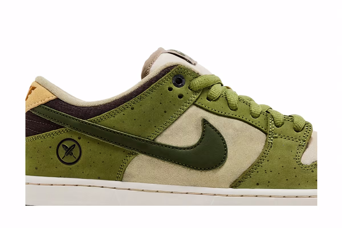 Yuto Horigome x Nike Dunk Low SB Matcha, view 3