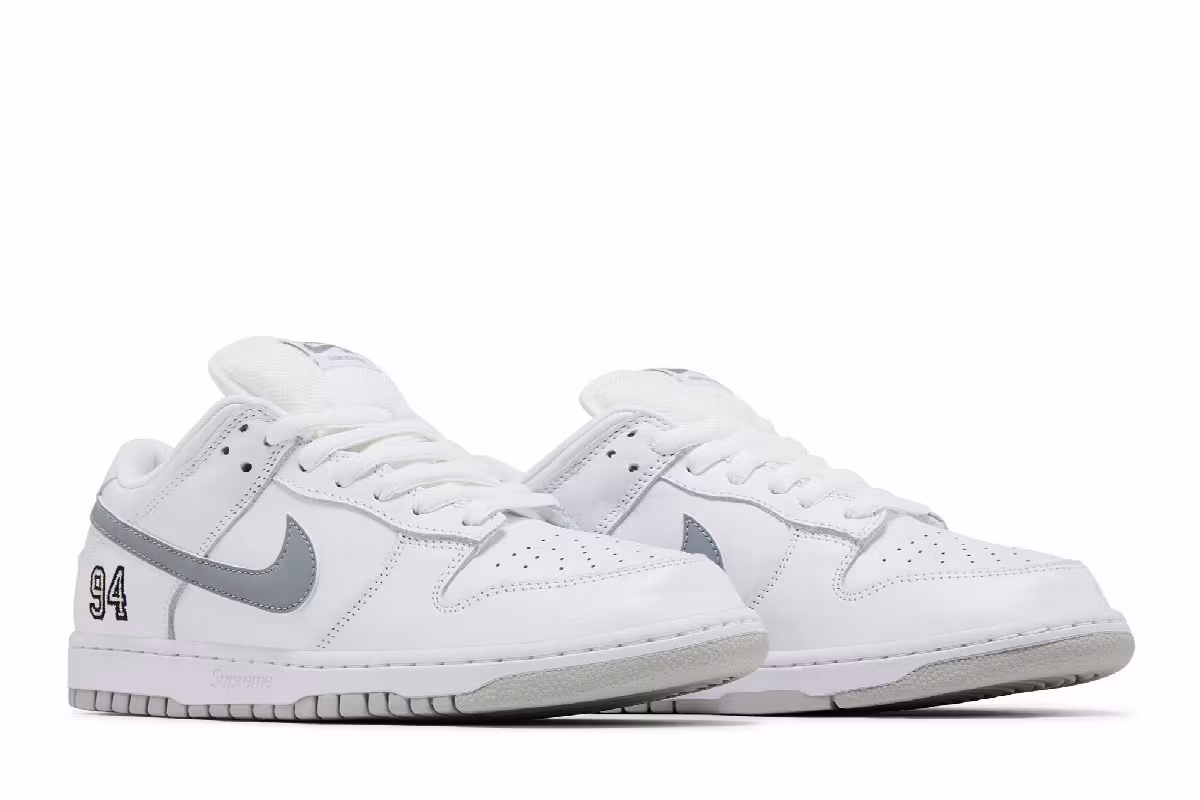 Supreme x Nike Dunk Low SB White Metallic Silver, view 9