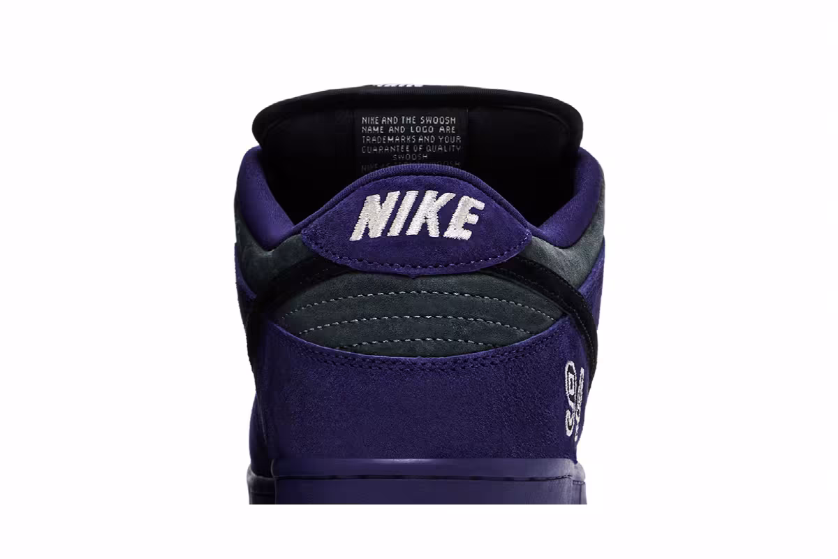 Supreme x Nike Dunk Low SB Ink, view 8