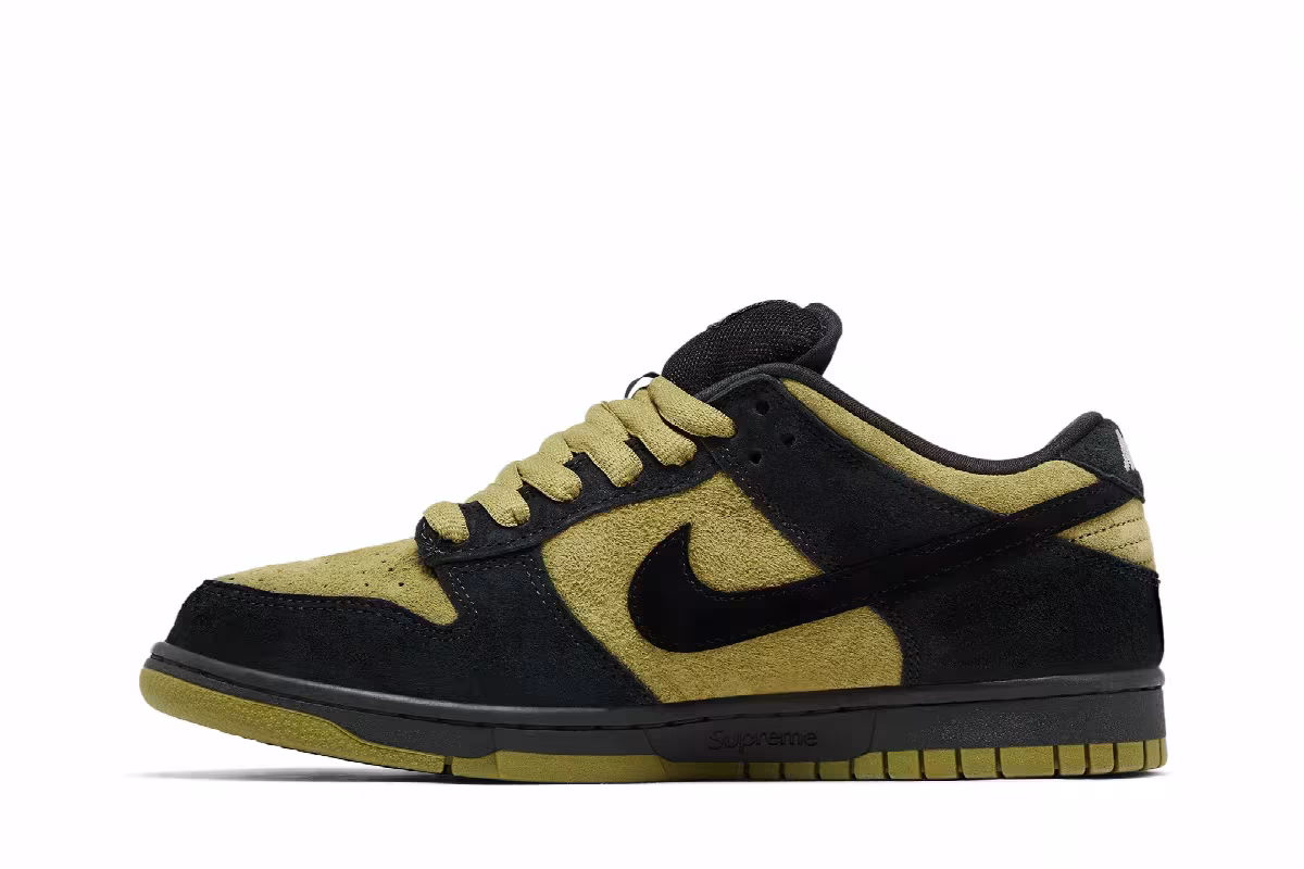 Supreme x Nike Dunk Low SB Camper Green, view 4