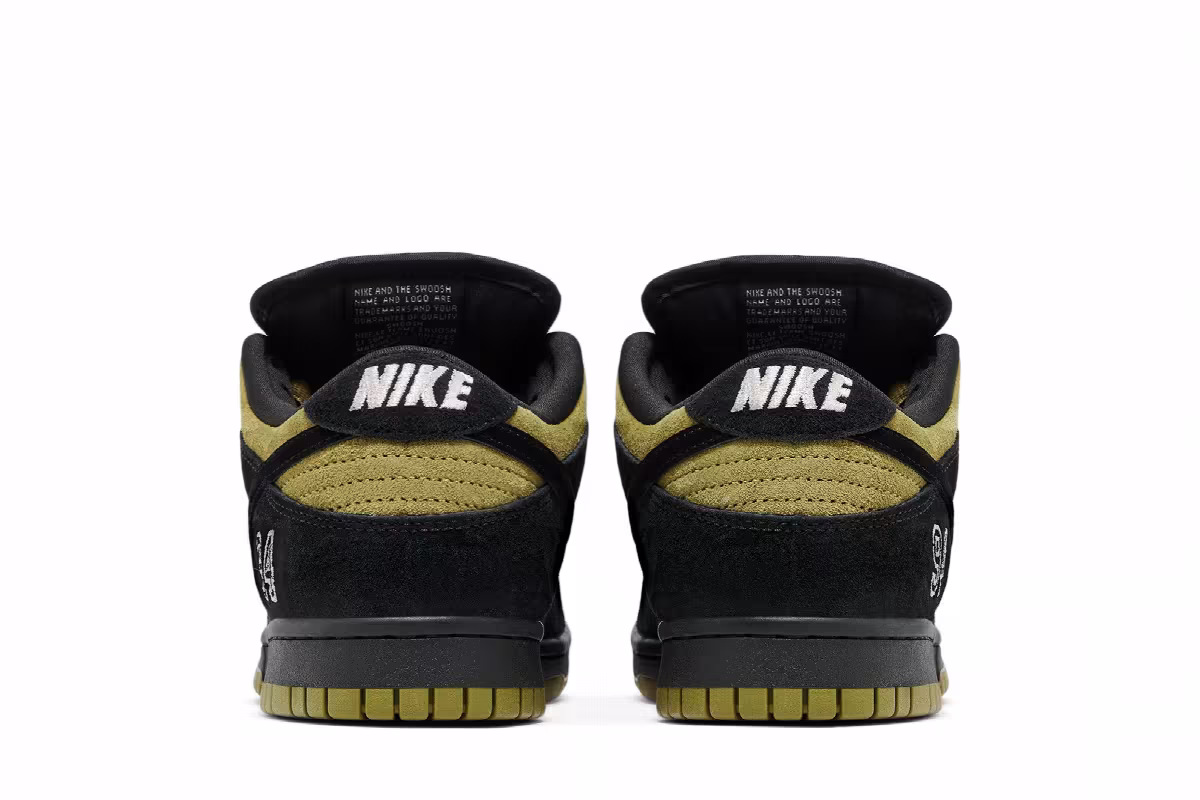 Supreme x Nike Dunk Low SB Camper Green, view 7