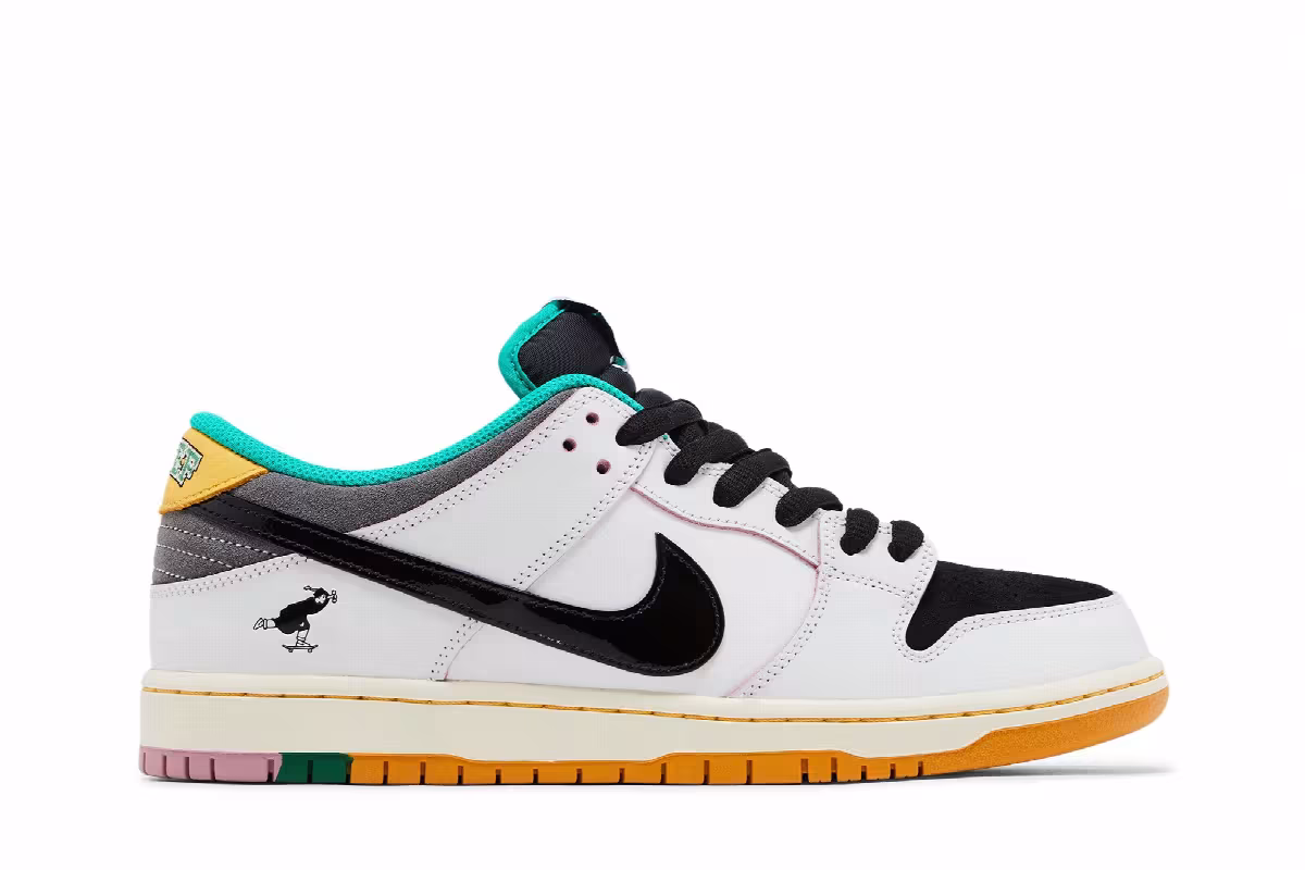 Men's CSEF x Nike Dunk Low SB White Clear Emerald, view 2