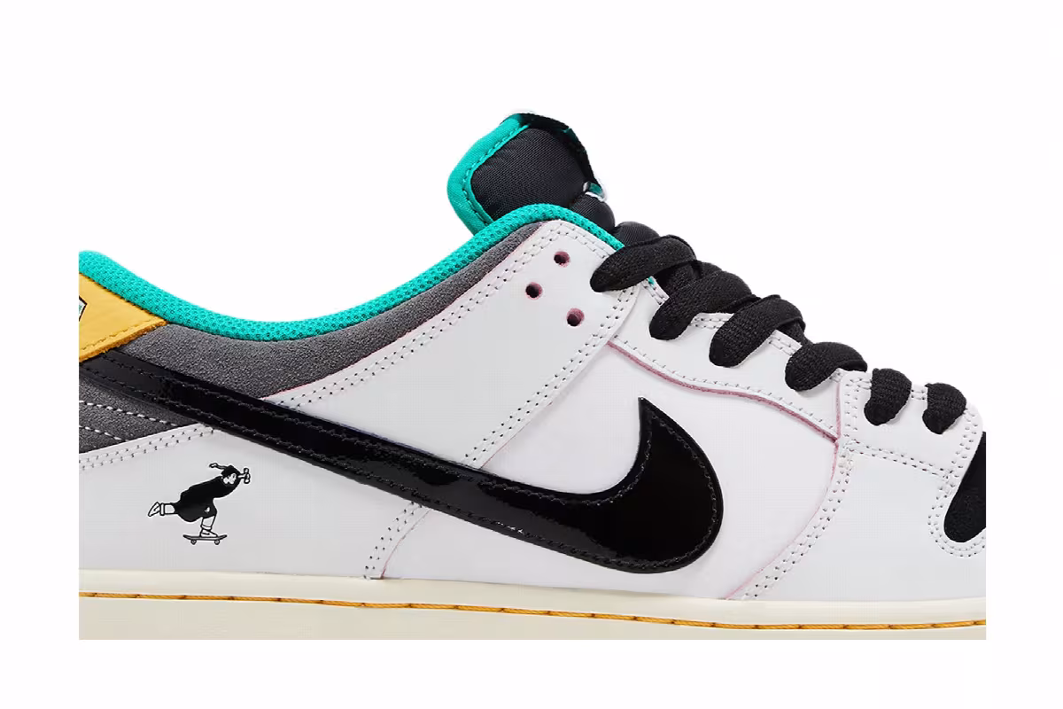 Men's CSEF x Nike Dunk Low SB White Clear Emerald, view 3