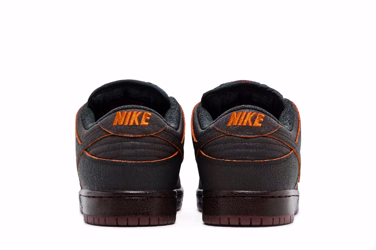 Nike Dunk Low SB Krampus, view 7