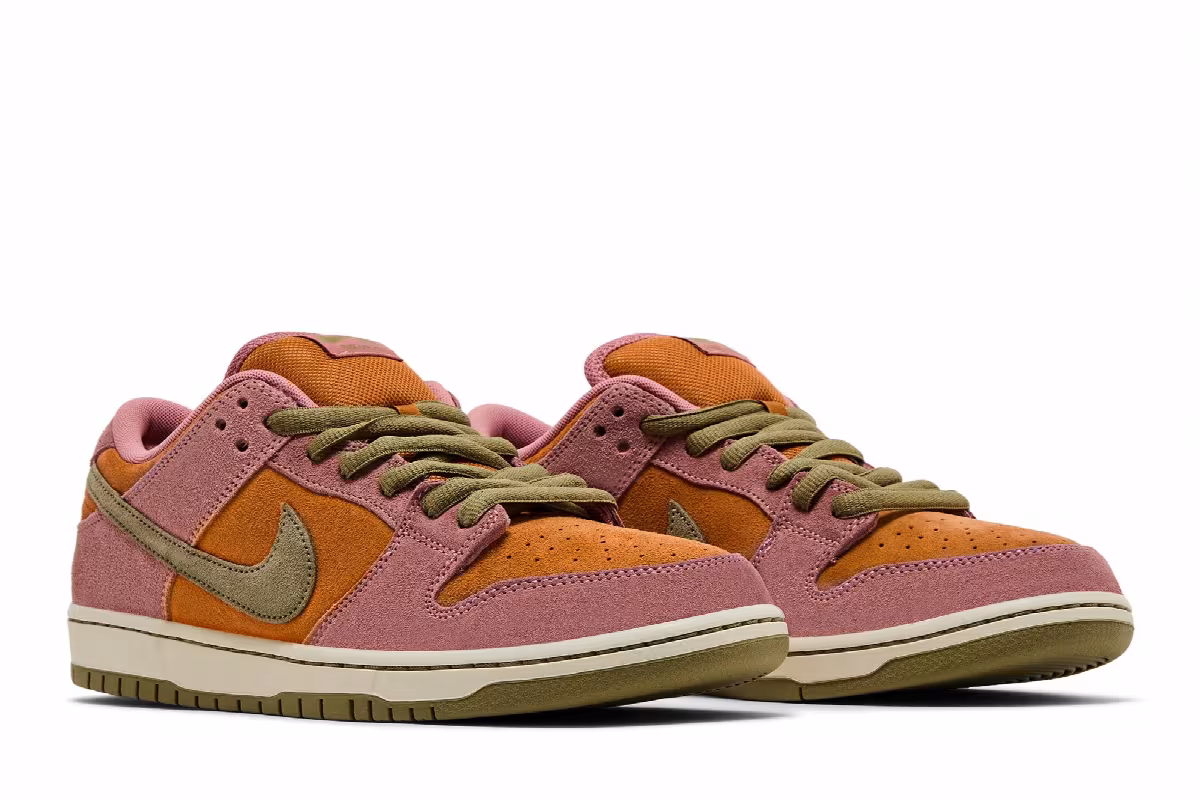 Nike Dunk Low SB Red Stardust, view 9