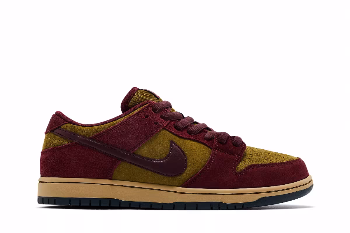 Nike Dunk Low SB Dark Team Red Olive Flak, view 2