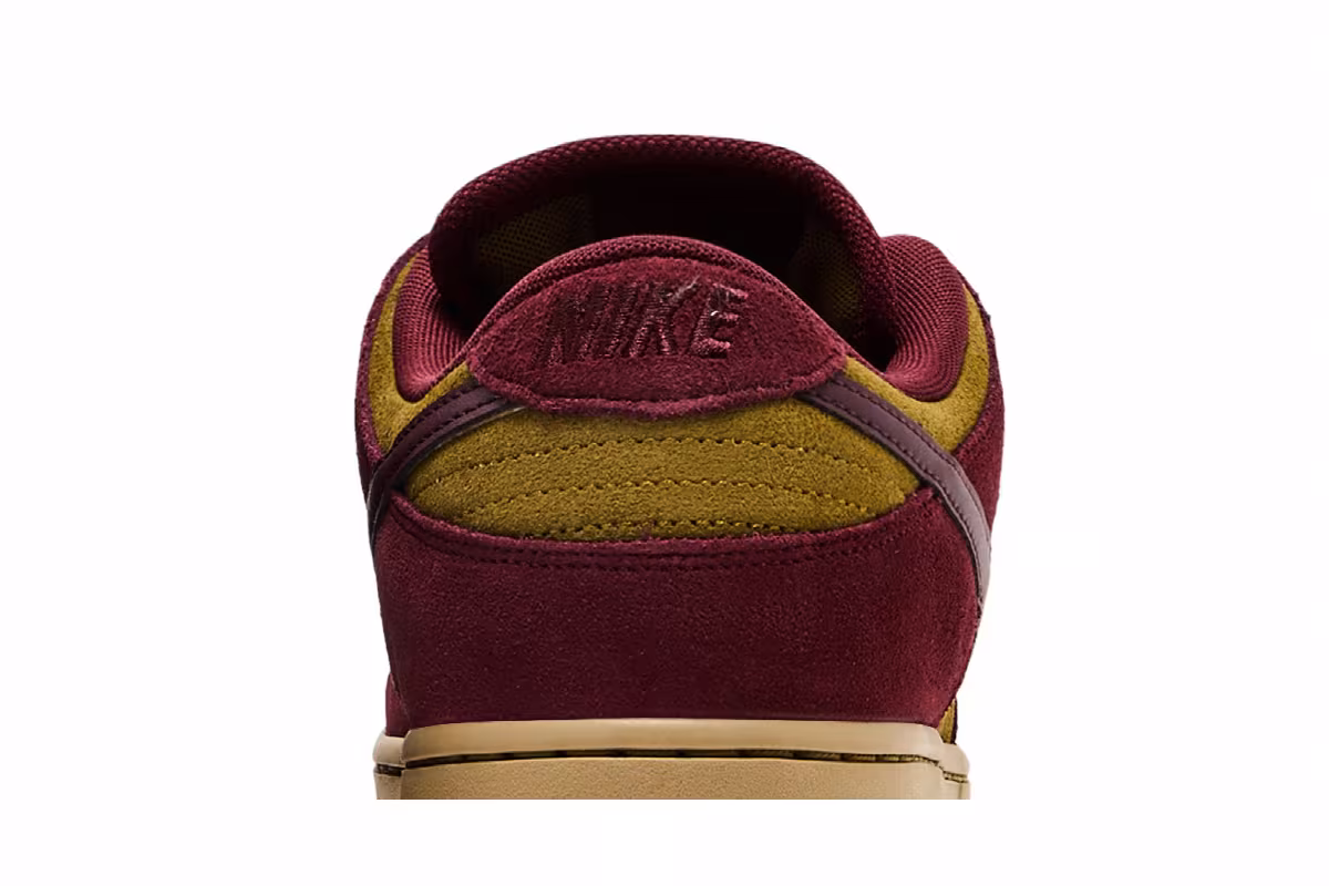 Nike Dunk Low SB Dark Team Red Olive Flak, view 8