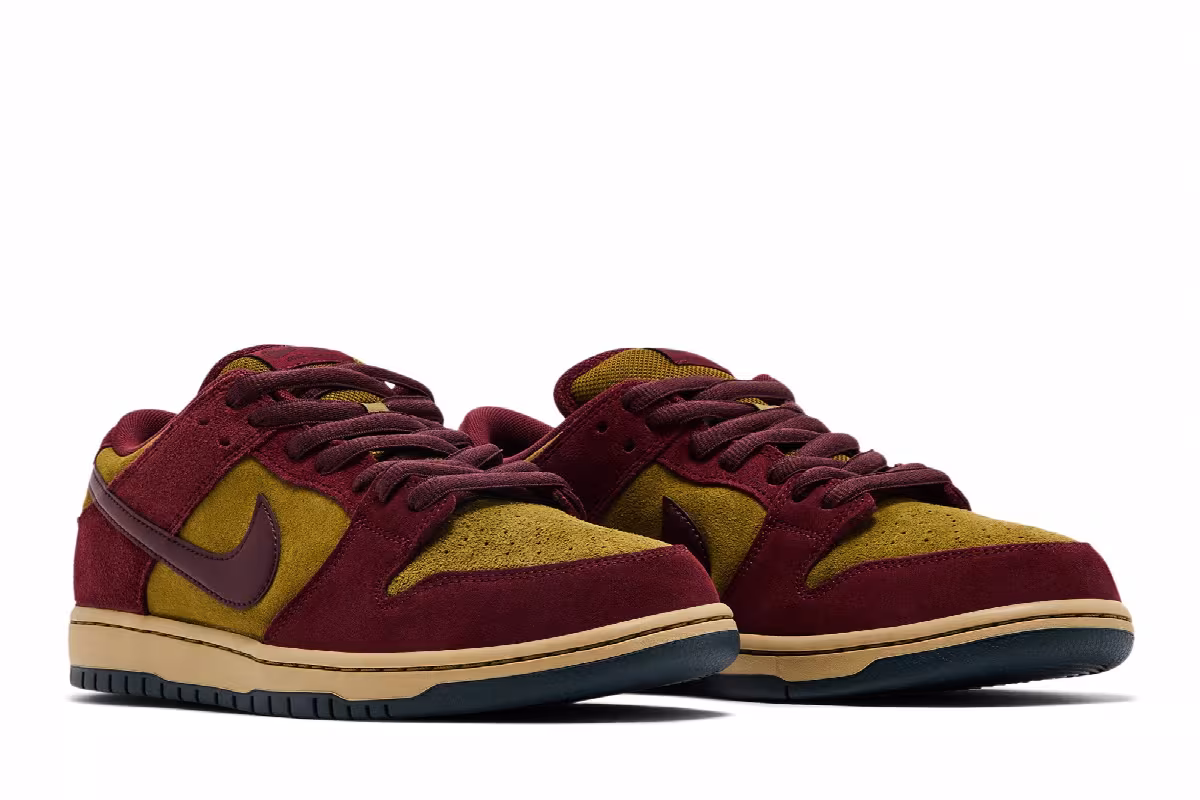 Nike Dunk Low SB Dark Team Red Olive Flak, view 9