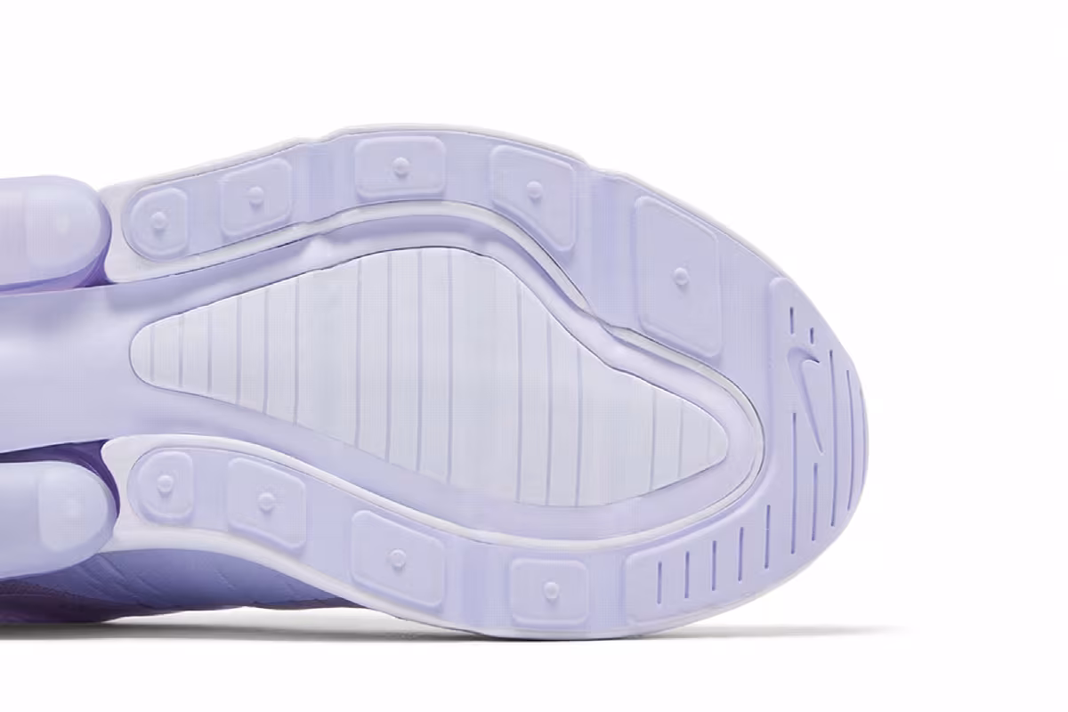 Nike Women's Air Max 270 Amethyst Tint, view 6