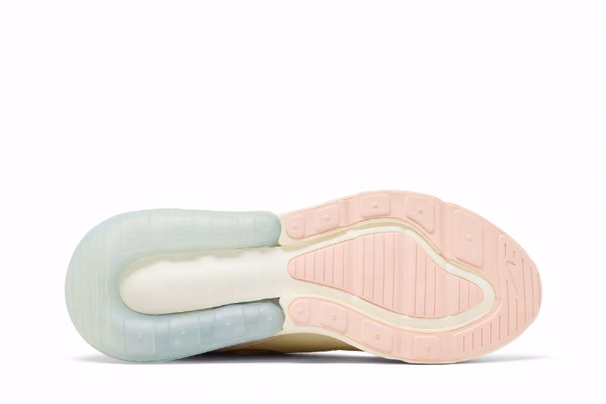 Nike Women's Air Max 270 Soft Pearl, view 5