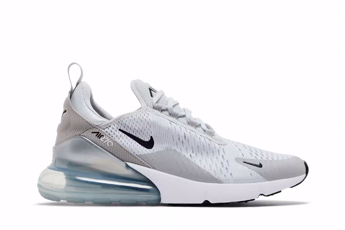 Nike Women's Air Max 270 Pure Platinum, view 2