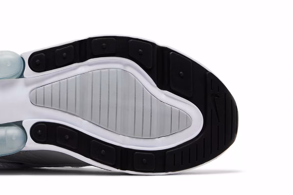 Nike Women's Air Max 270 Pure Platinum, view 6