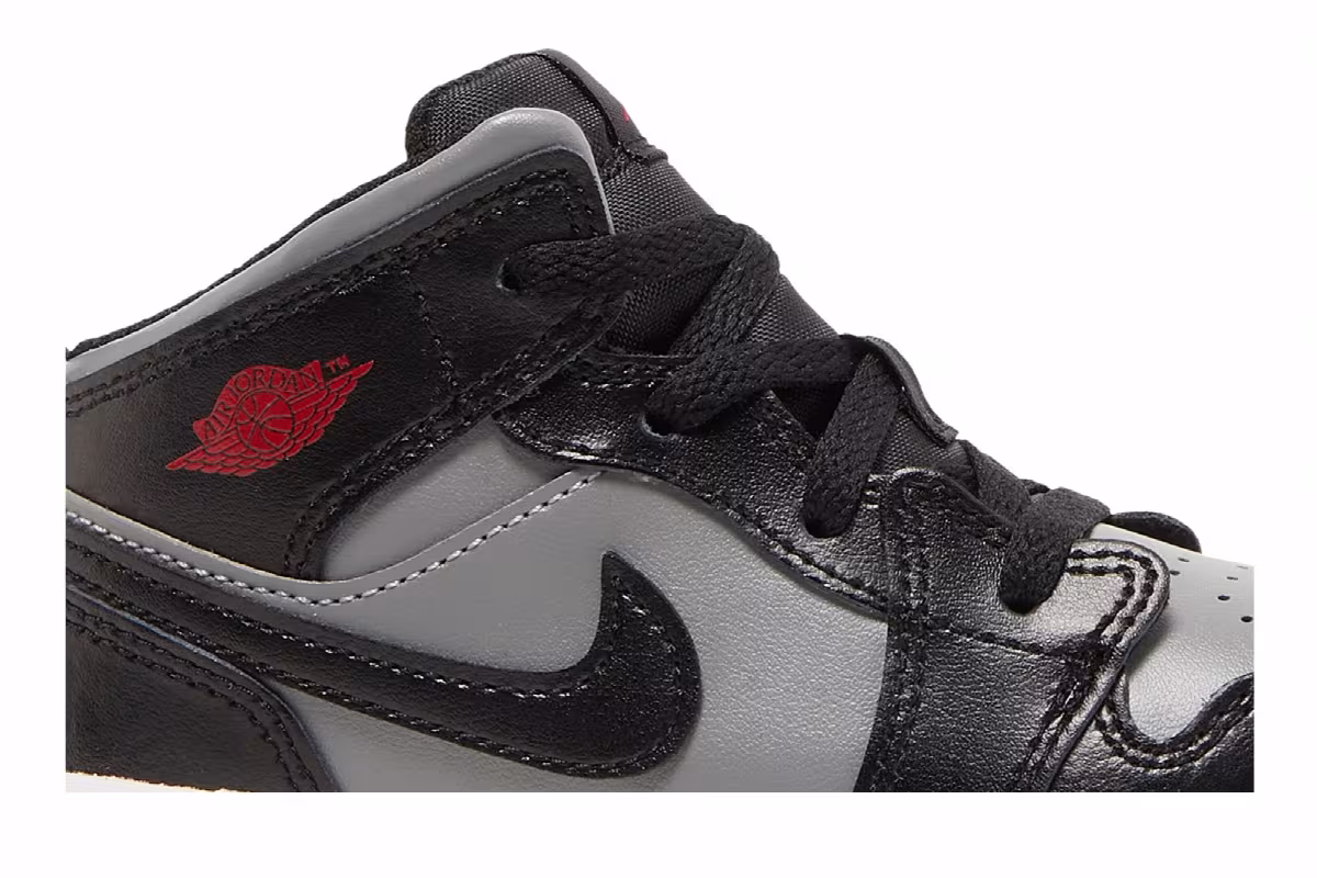 Air Jordan 1 Mid TD Shadow, view 3