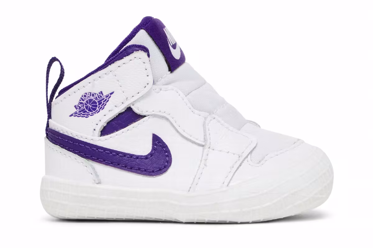 Air Jordan 1 Crib Bootie Court Purple, view 2