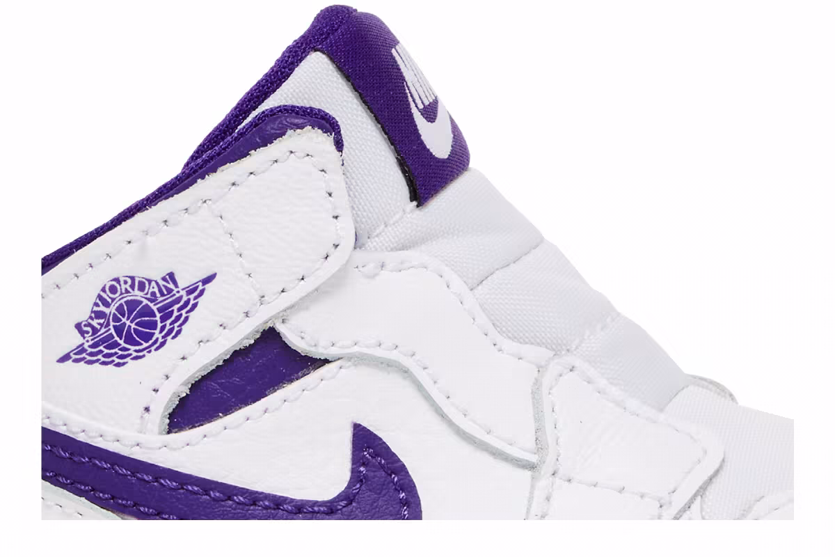 Air Jordan 1 Crib Bootie Court Purple, view 3