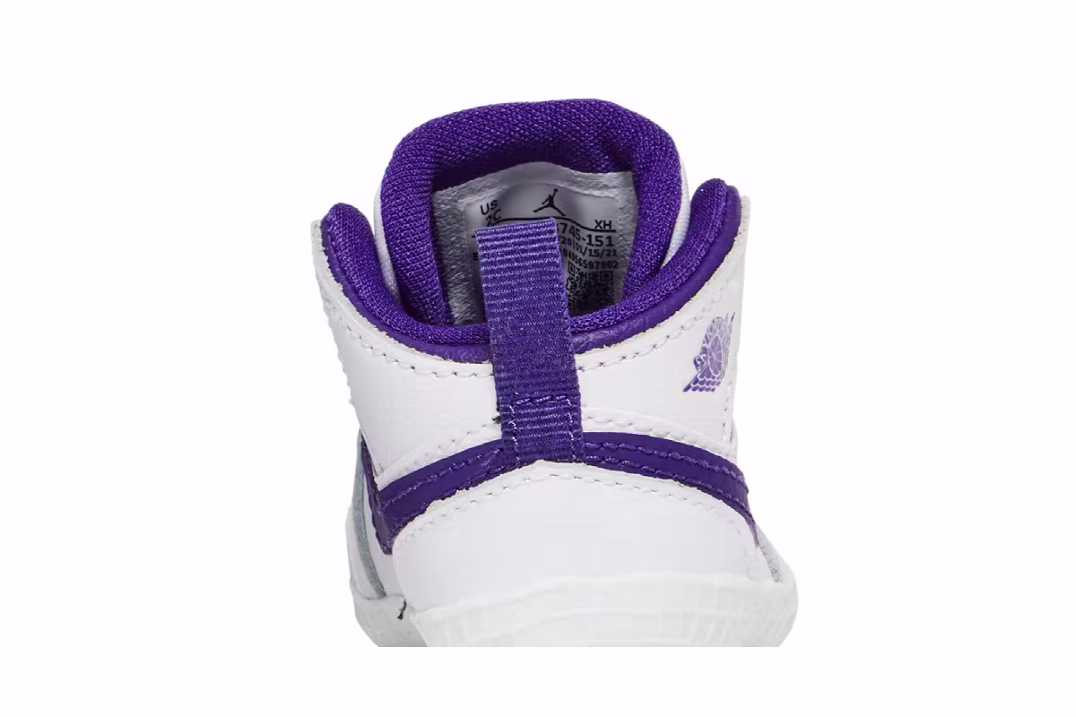 Air Jordan 1 Crib Bootie Court Purple, view 8